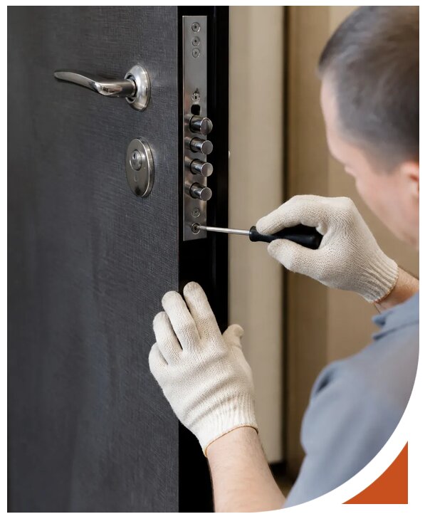 Профессиональное вскрытие замка металлической двери в Колпине